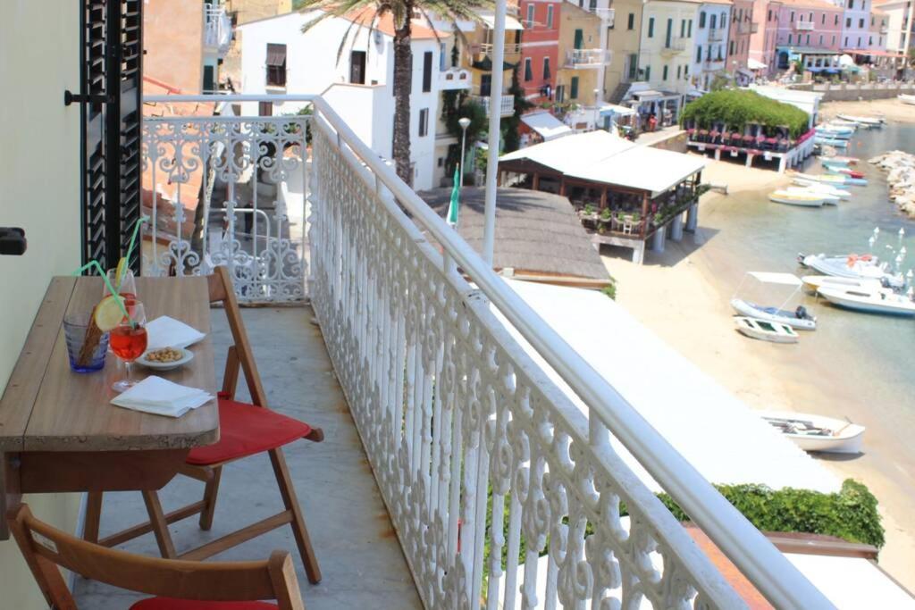 Appartement La Casa Di Principino à Giglio Porto Extérieur photo
