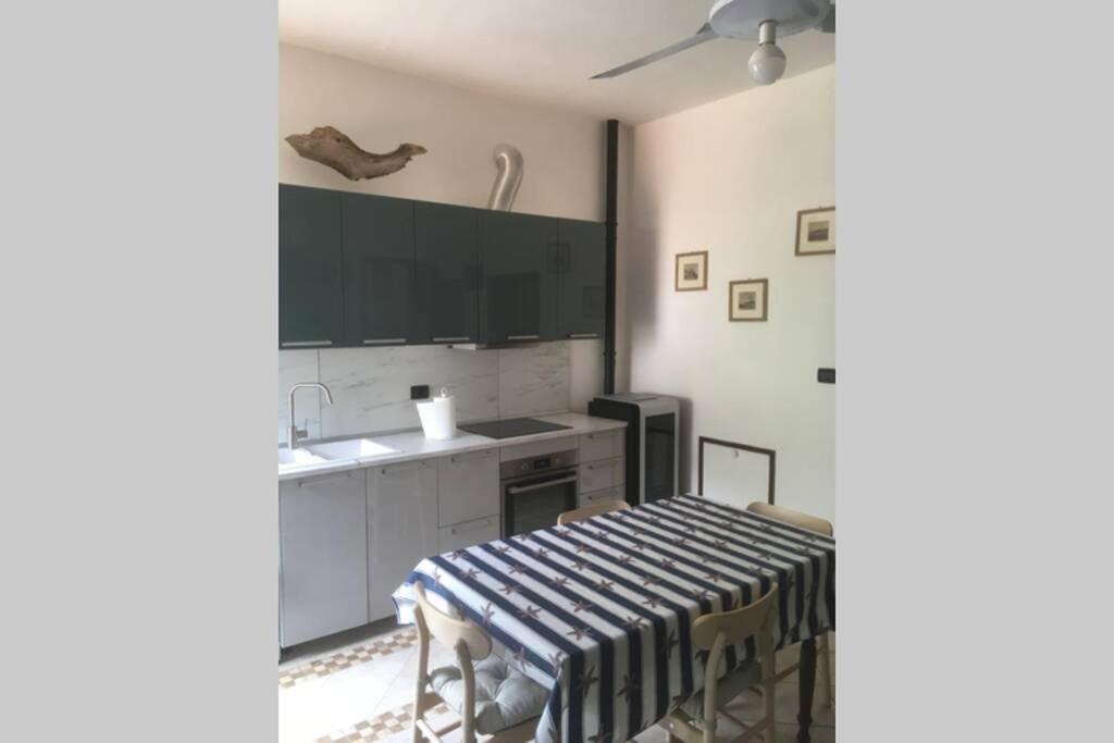 Appartement La Casa Di Principino à Giglio Porto Extérieur photo